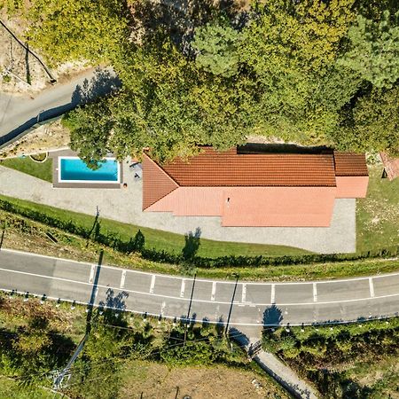 Assento Do Cavado By House And People Villa Valdosende Exterior photo